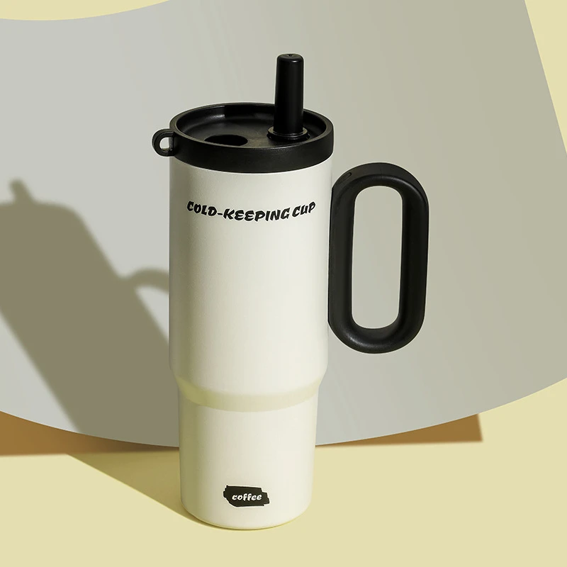 JBO20250803720-Travel Mug With Straw 1 JBO20250803720-Travel Mug With Straw 1
